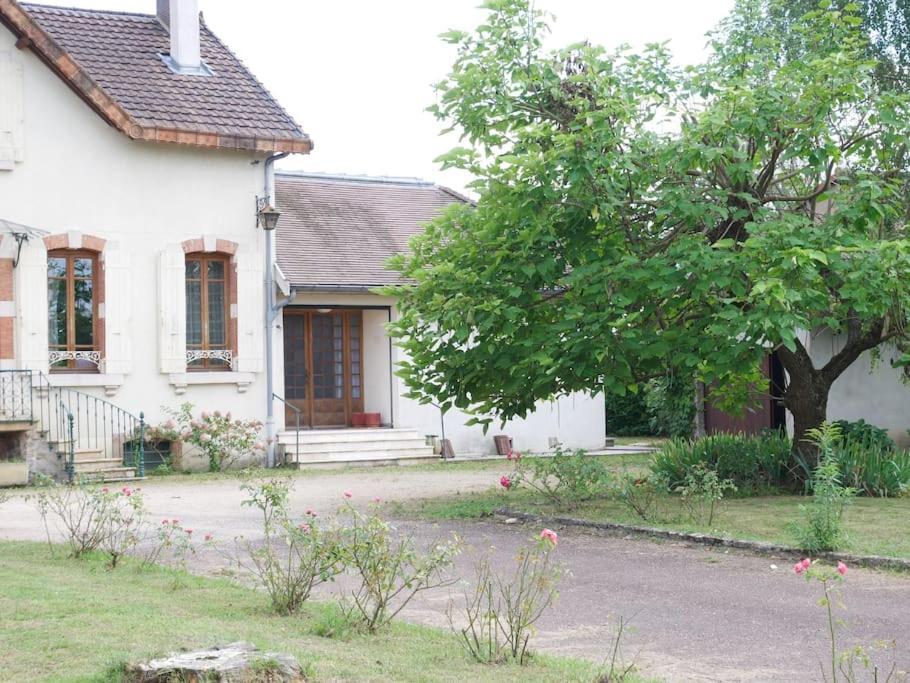 Maison Au Calme Avec Jardin A 5 Min De Tournus Cuisery Dış mekan fotoğraf
